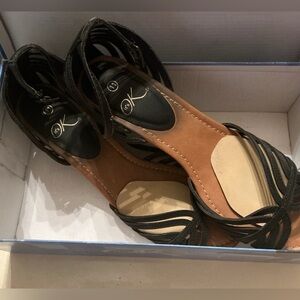 Chic Black Strappy Sandals